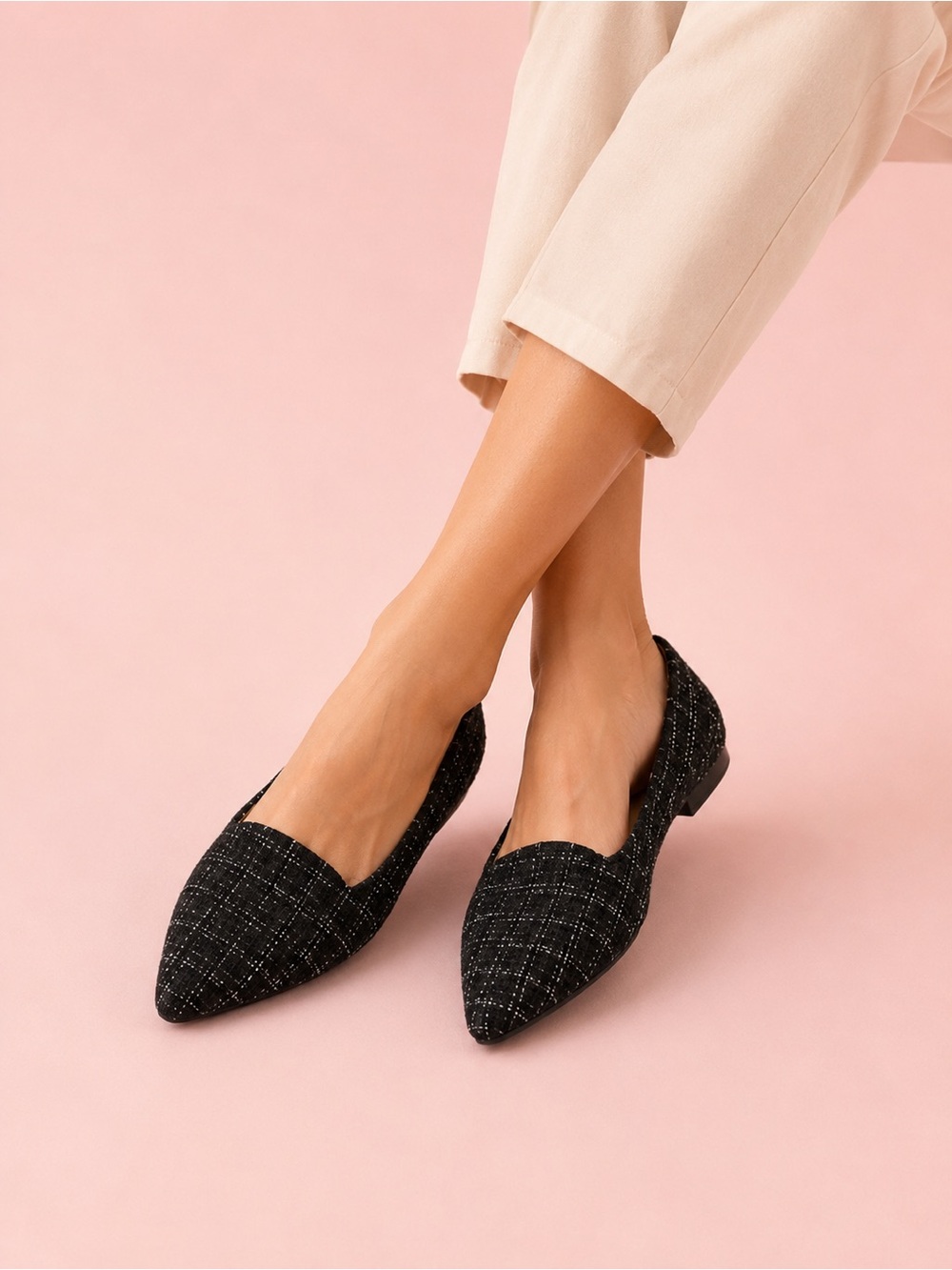 Black Tweed Pointed-Toe Flats Size 8.5